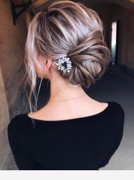 Modern hair with three colors